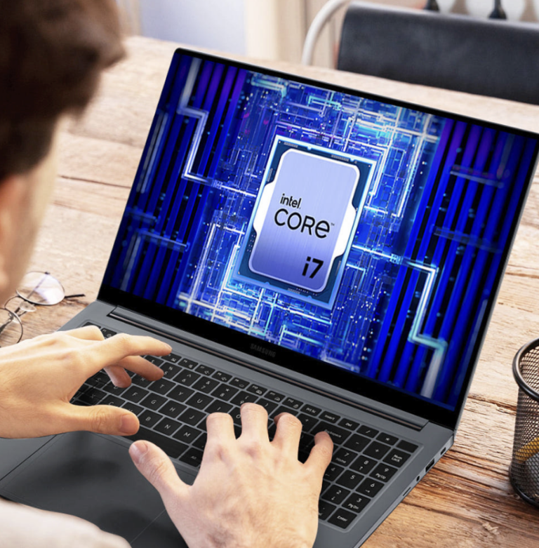 가성비로 시작하는 고성능 노트북 삼성 NT750XGR-A71A 갤북4 i7 16GB 512GB 15.6인치 125만원대 최저가 정보 및 장단점 비교